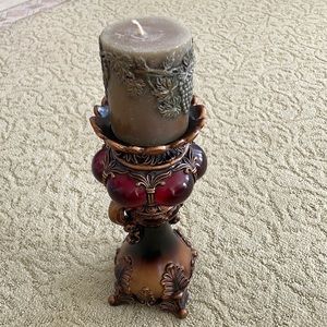 Candle holder